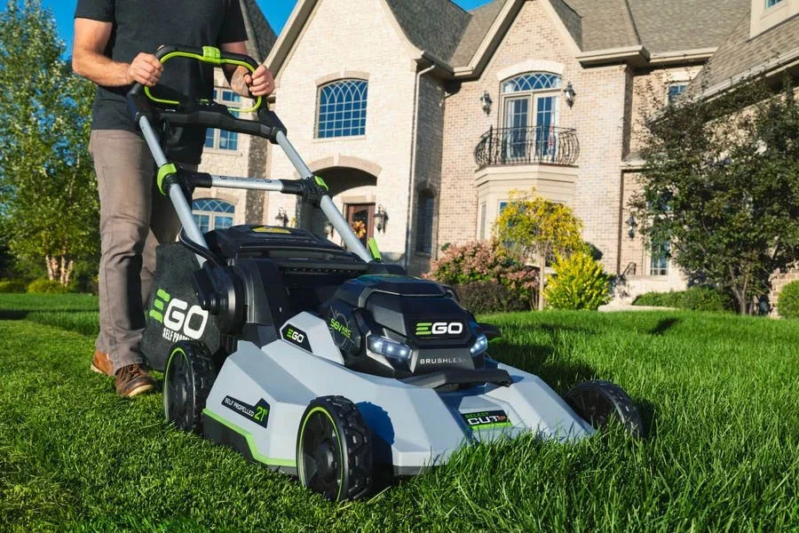 grass lawn mower